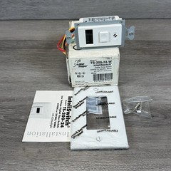 NEW Legrand WattStopper TS-200-24-W Inteliswitch Digital Time Switch 24VDC White