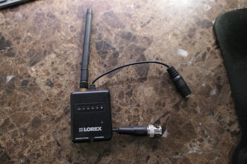 Lorex LW2100 Wireless Security Camera Receiver