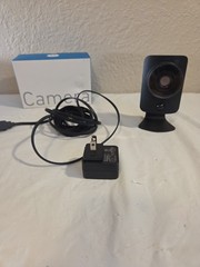 SimpliSafe Indoor Camera Wi-Fi HD Security Camera SSCM1 + Wall Charger + cord !!