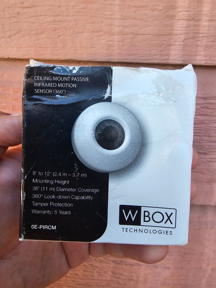 WBOX 0E-PIRCM Ceiling Mount Passive Infrared Motion Sensor 360 Degree – New