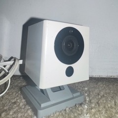 Wyze v2 indoor home security, 2 way audio with cloud storage/microsd supported