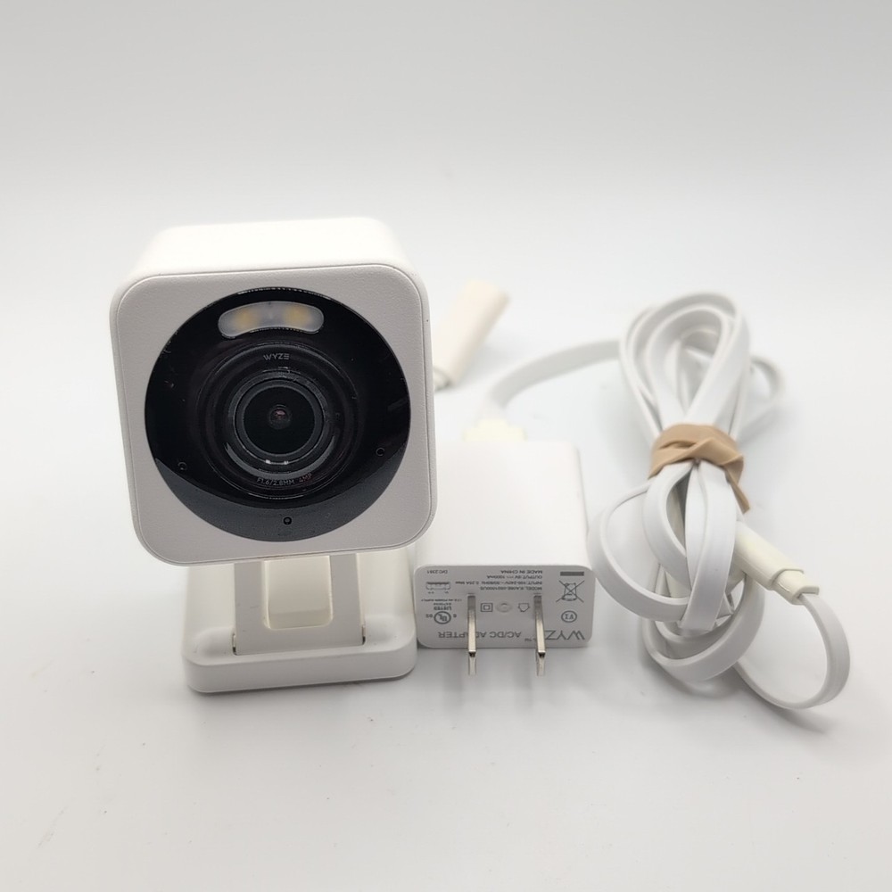 Wyze Cam v4 Smart Home Security Camera, 2.5K QHD, Enhanced Color Night Vision