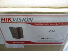 Hikvision Universal Corner Mount Bracket 302700455 NEW FREE SHIPPING