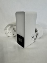Eve Outdoor WiFi Cam Model 20ECA801 Apple HomeKit Secure Video Floodlight Camera