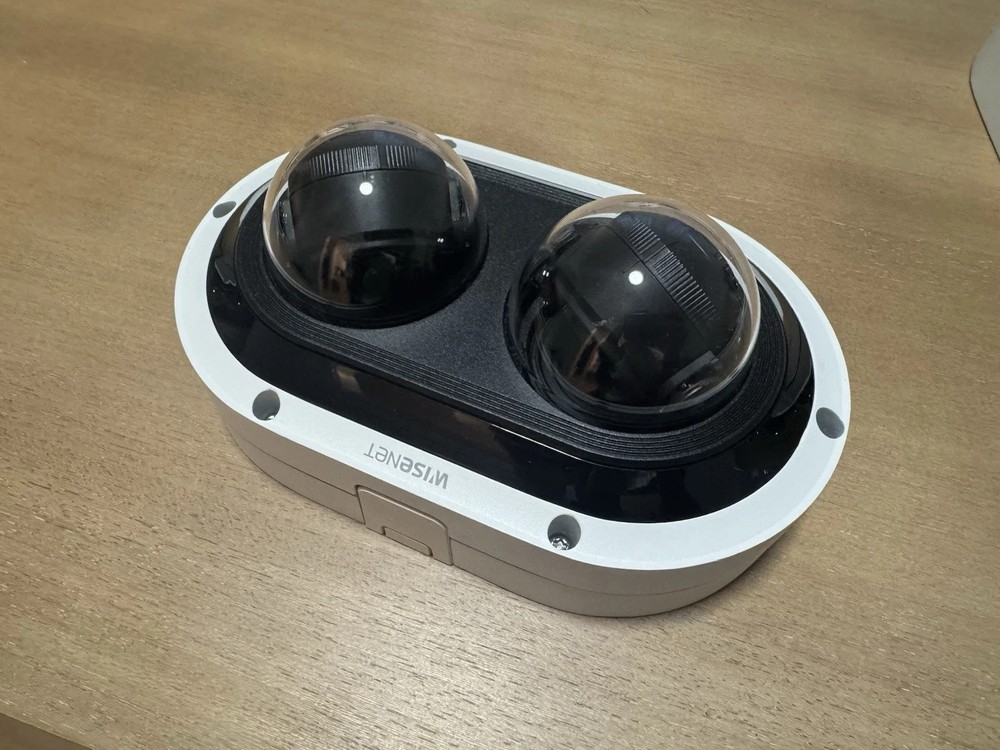 Hanwha PNM-7082RVD Dual Sensor 2MP x 2 IR Dome Camera – Used Great Condition!
