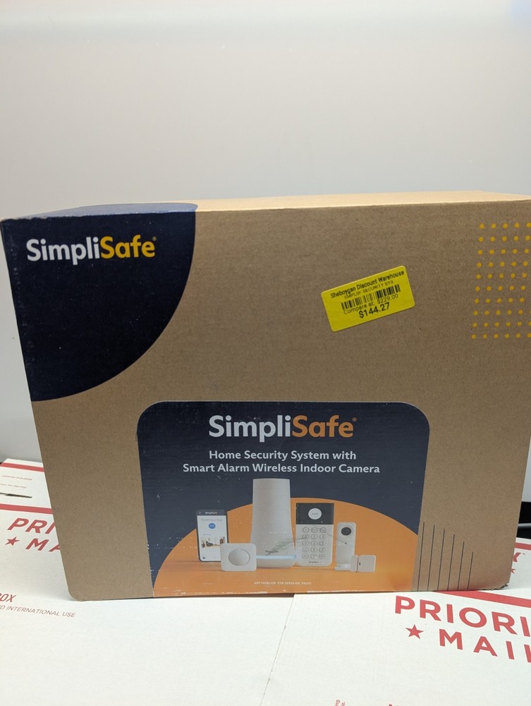 SimpliSafe Home Security System with Smart Alarm Wireless Indoor Camera 8 Pc A18