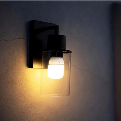 WYZE LIGHT BULB CAMERA OUTDOOR CAM LIGHT LAMP SOCKET SECURITY CAMERA WIRELESS