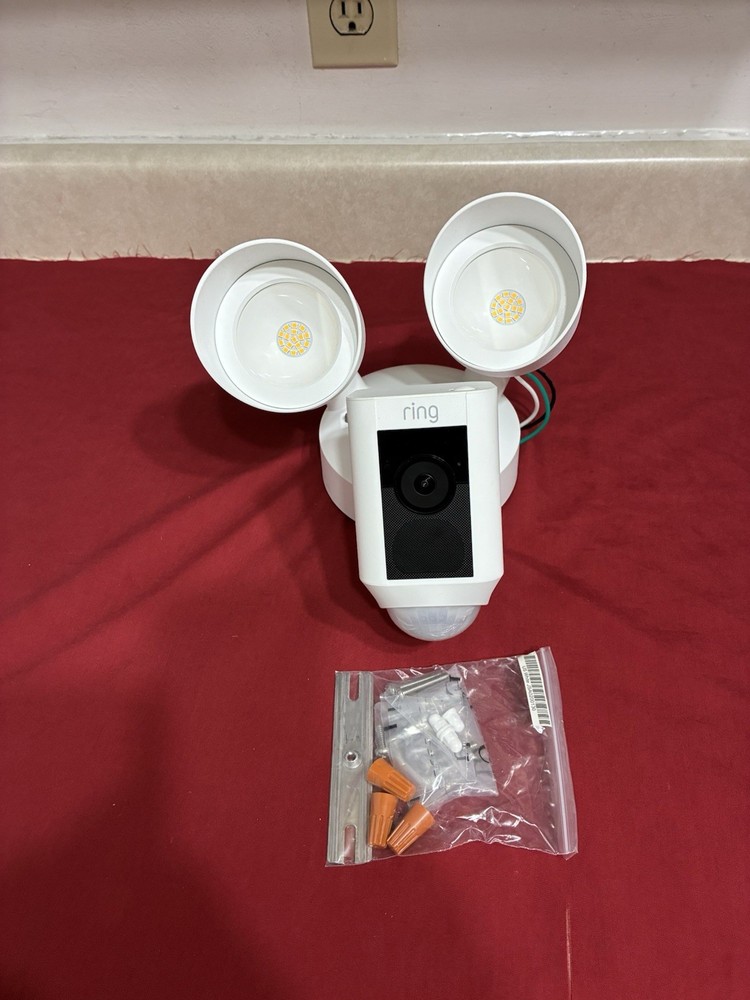 RING Floodlight Cam Wired with Motion-Activated 1080P HD Video – White 5AT3T2