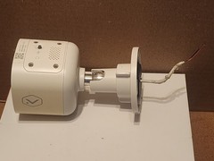 Alarm.com ADC-V724 Outdoor Wi-Fi Security Camera – Preowned – w/ short Cable