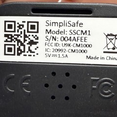 SimpliSafe Indoor Camera Wi-Fi HD Security Camera SSCM1 + Wall Charger + cord !!