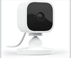 Blink Mini White Indoor Plug-In Live HD Smart Security Camera (New in Box)