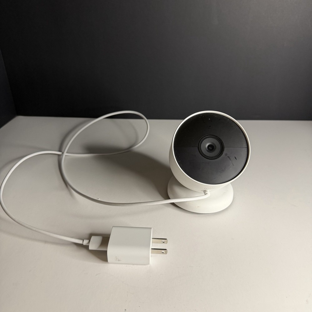 Google Nest Cam Indoor Wired 2nd Gen Security Camera White w/ OEM Power Adapter