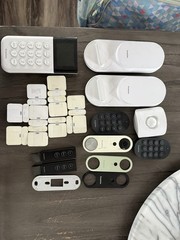 SimpliSafe Complete Home Security System 27-piece Bundle Deal *read description*
