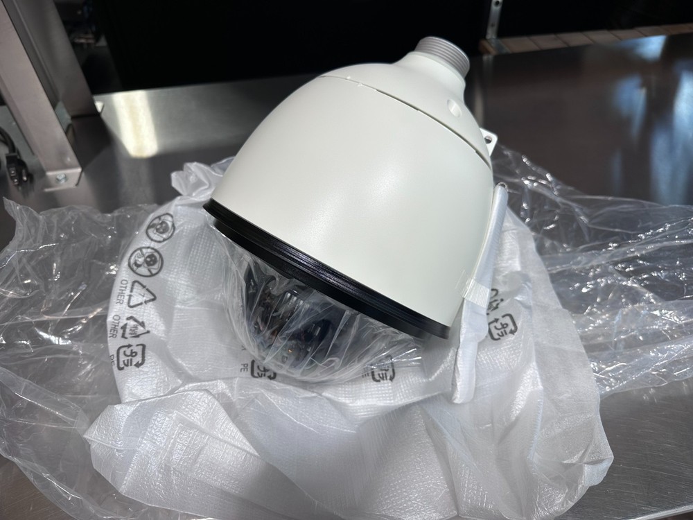 Hanwha Wisenet QNP-6230H POE 24V Network Security Dome Camera 2MP PTZ Day/Night