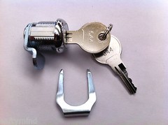 Brand New DSC Security Alarm Panel Lock and 544 key, for DSC Hardwired Panel