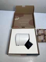SimpliSafe Wireless Outdoor 1080P Camera CMOB1 Active Guard Motion White + Extra