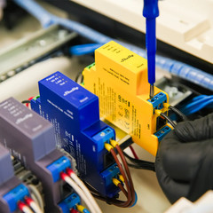 Shelly Pro RGBWW PM 12/24V 5CH DIN Rail RGBW CCT WiFi LAN – Open Box