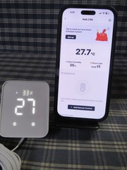 Switchbot Hub 2 Wi-Fi Thermometer Hygrometer (New Open Box) FAST FREE SHIPPING.