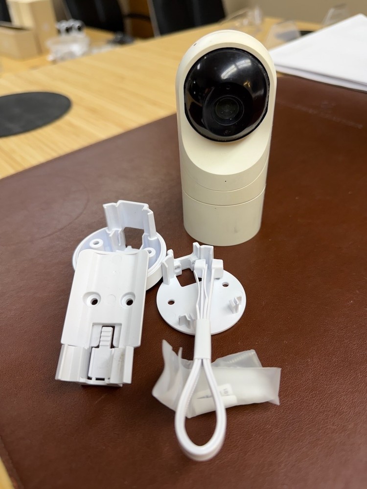 Ubiquiti UniFi Video G3 Flex Indoor/Outdoor PoE Camera UVC-G3-FLEX