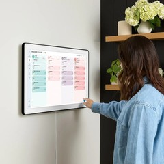 SKYLIGHT CALENDAR SKY LIGHT FRAME DIGITAL FAMILY ORAGNIZER CHORES SMART 27″ NEW