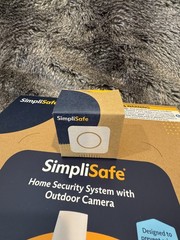 SimpliSafe Motion Sensor Gen 2 – Compatible with Gen 3 Base BRAND NEW