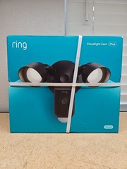 Ring Floodlight Cam Plus Wired in Black Hardwired 2.4GHz New & Sealed