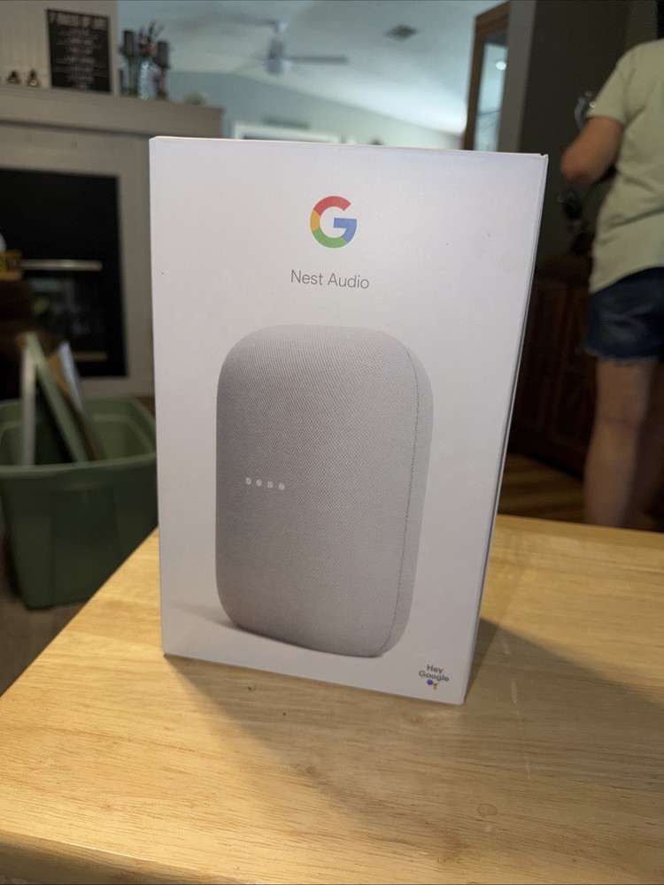 Google Nest Audio Smart Stereo Speaker Voice Assistant Chalk Light Gray