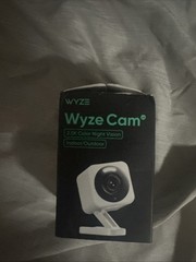 $100 Cam v4 Wi-Fi 2.5K QHD Plug-In Smart Security Camera Night Vision 1C3