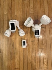 Ring Camera Flood Light Bundle – 3 Pieces – Wired And Battery – White