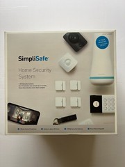 SimpliSafe Home Security System with HD Camera 1444290 10pcs bundle