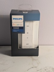 Philips Hue White 473371 Smart Wireless Dimmer Battery Powered Switch Remote NEW