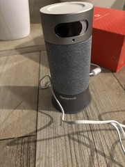 Honeywell Smart Home Security Wired Indoor Standard Surveillance Camera