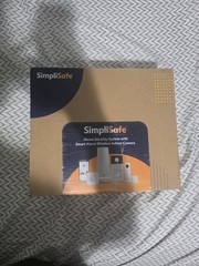 SimpliSafe Home Security System with Smart Alarm Wireless Indoor Camera, 8 Piece