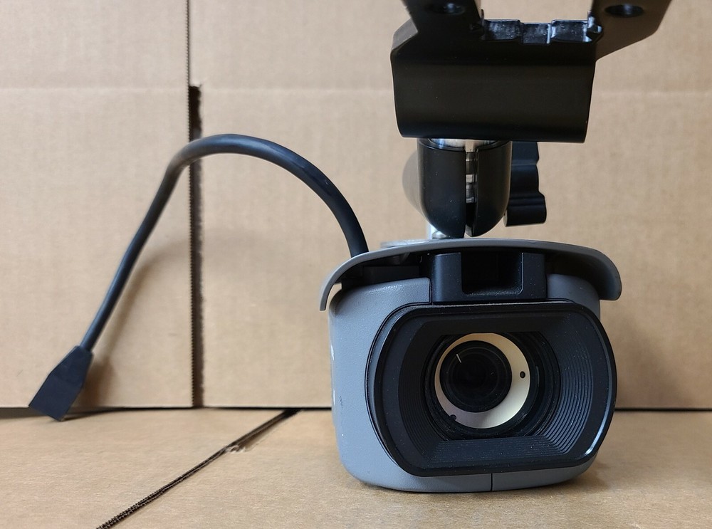 Panasonic Arbitrator full HD resolution: 1920 x 1080 Front Camera Item WV-VC30