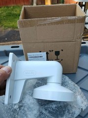 Hikvision camera mount DS-1272ZJ-110 New