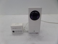 Wyze Cam Pan WYZECP1 Wi-Fi Night Vision Pan/Tilt Home Camera w/ Wyze Sensor Kit