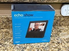 Amazon Echo Show (1st Gen) 7” Alexa Smart Display Black ***NEW ***