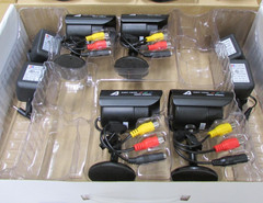 4/pics Wired Surveillance IR Cameras + 4x Power Supply NEW