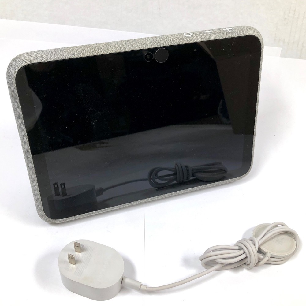 1st Gen Facebook Meta Portal Go 10″ Wireless Video Calling Hub Gray w/ Charger