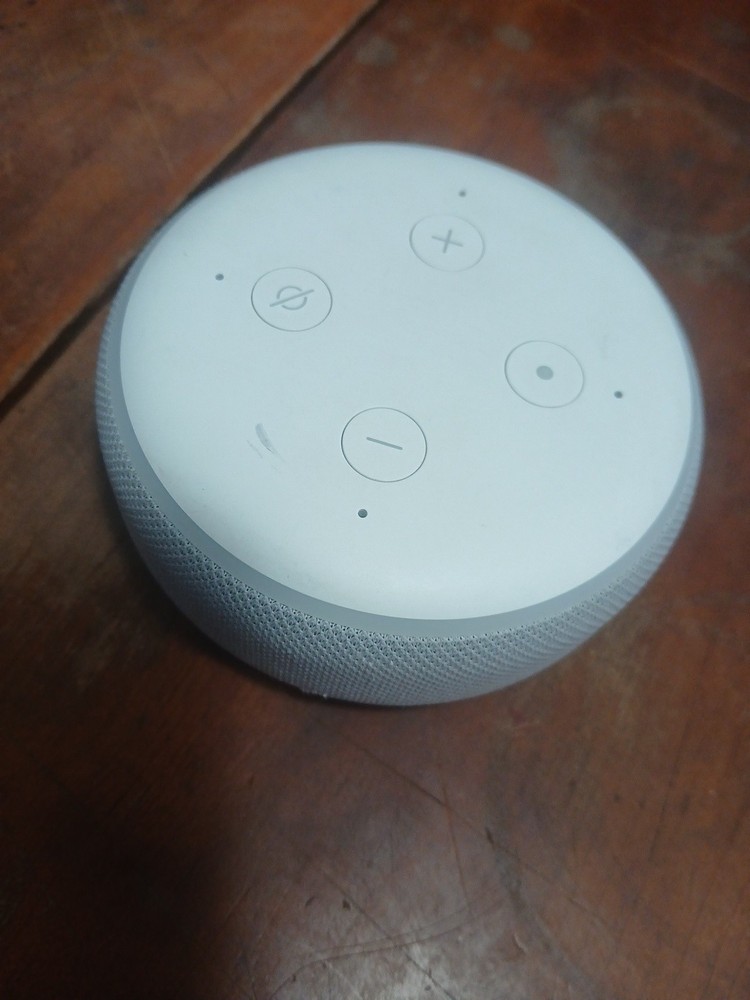 Amazon Echo Dot (3rd Generation) C78MP8 Smart Speaker White *No Power Cord*