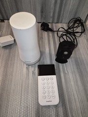 SimpliSafe Wireless Home Security Kit. 2nd Generation Base, Camera, Keypad