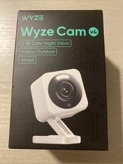 Wyze Cam v4 2.5K QHD Color Night Vision Indoor/Outdoor WiFi Wired – White