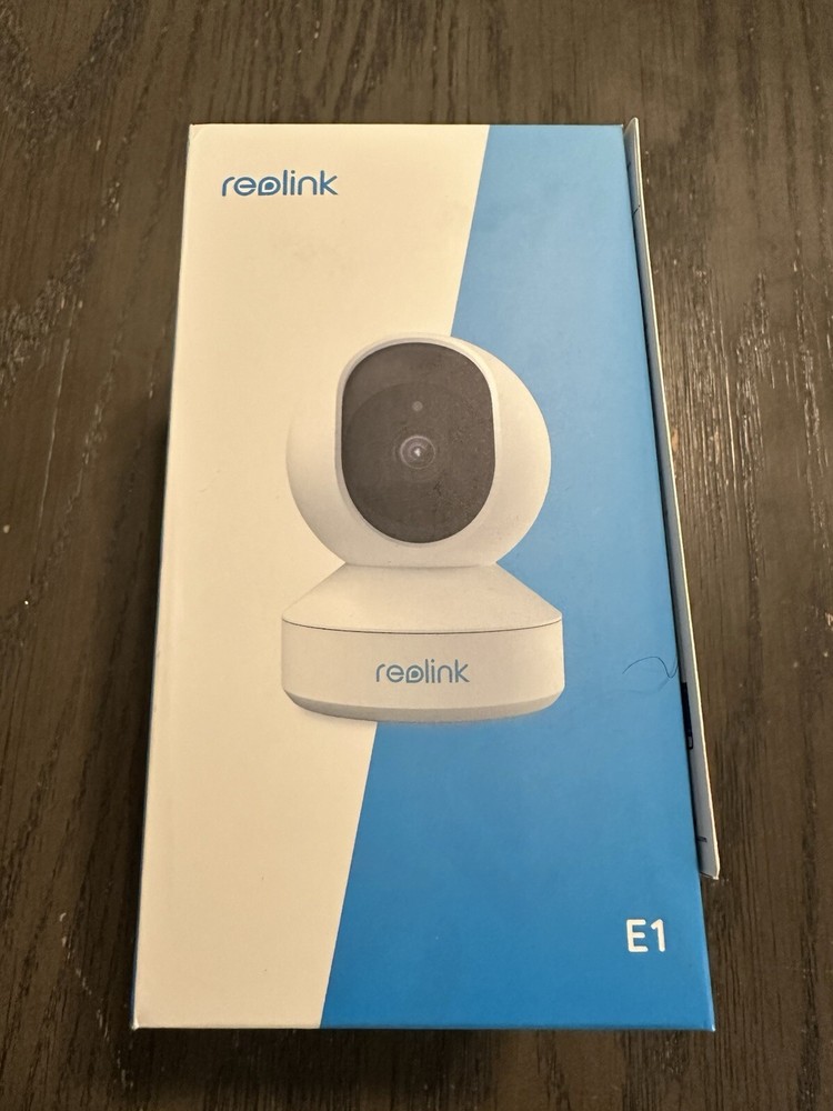 Reolink E1 w/ San Disk 128GB Micro SDXC