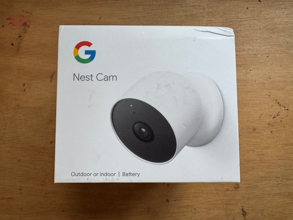 Google Nest Cam Indoor/Outdoor Battery Camera – GAO1317-US – Snow – NEW