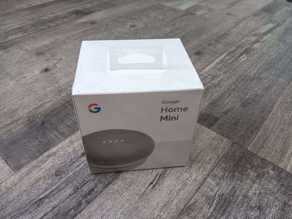 NEW SEALED Google Home Mini Smart Speaker With Google Assistant Chalk GA00210-US