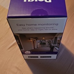 Roku Outdoor Camera SE Battery Wi-Fi 1080p IP Outdoor Security Camera CW1000R