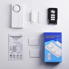 Apartment Safety Magnetic Window Door Alarm *2 Control by Remote Simple Function