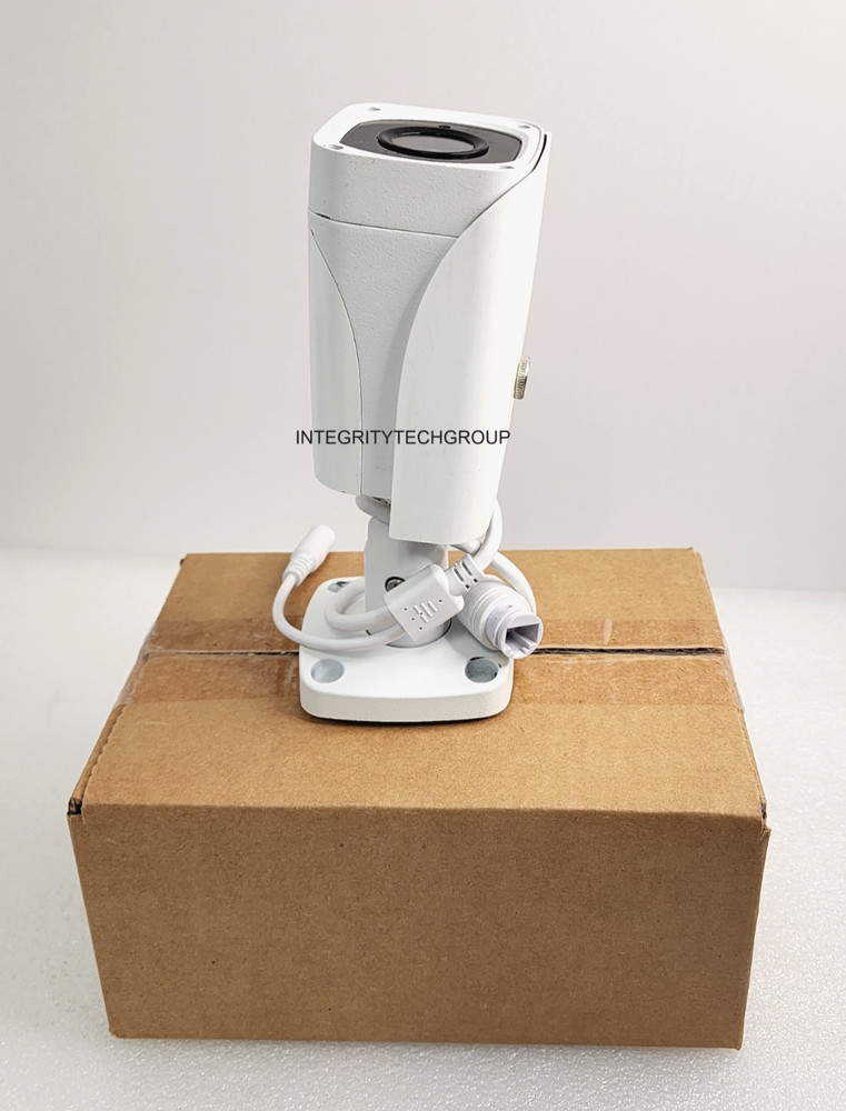 Lorex LNB8005 4K 8MP Outdoor IP PoE Bullet Security Camera White