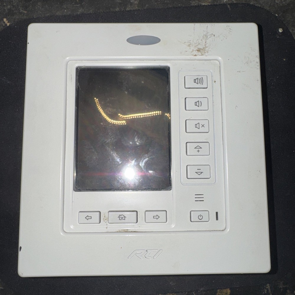 RTI RK3-V In-Wall Touchpanel Keypad, White