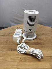 Vivint Ping Indoor 1080p Wi-Fi Security Camera V-CAM1 With Power Supply